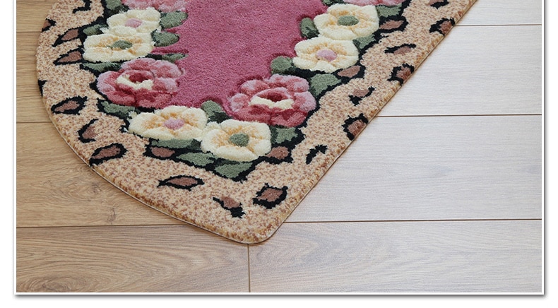 Floral Patterned Water Absorbing Bathroom Rug