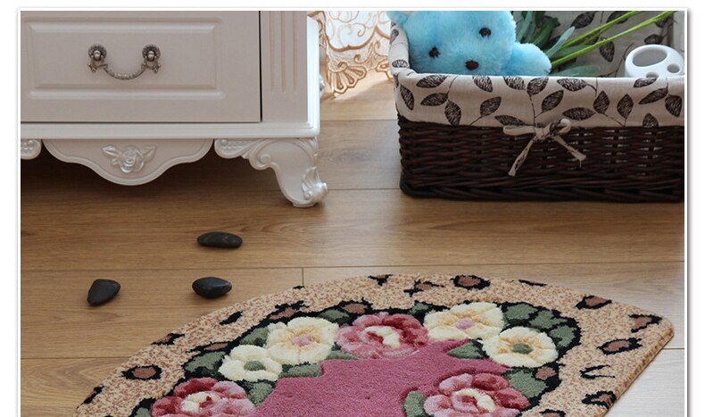 Floral Patterned Water Absorbing Bathroom Rug