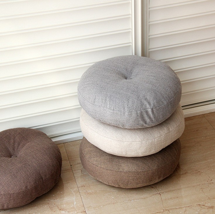 Round Cotton Cushion