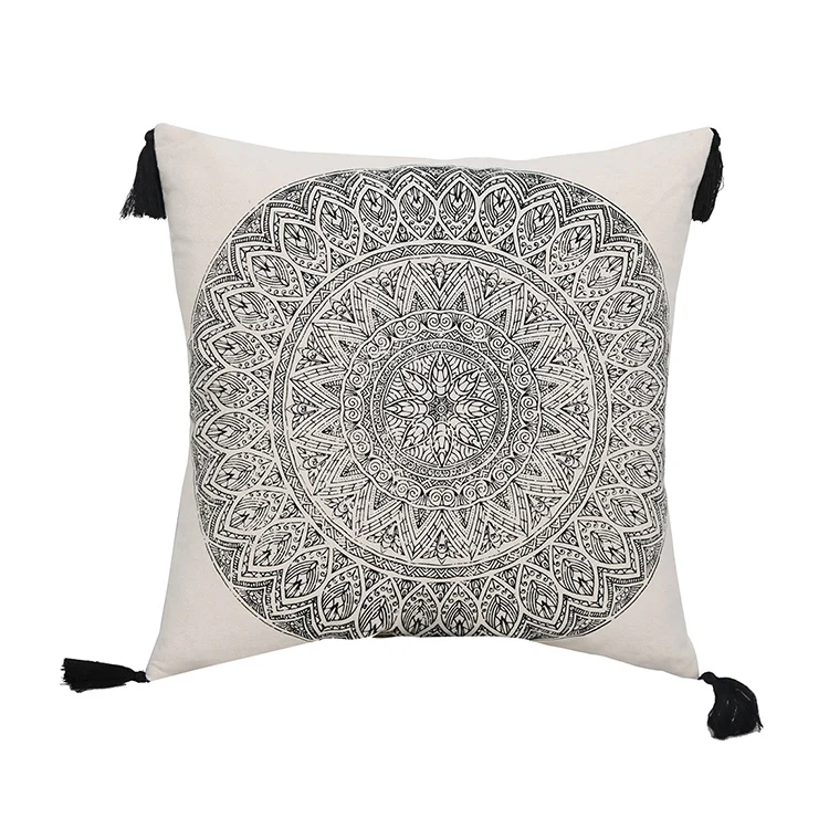 Black Geometric Patterned Cushion Cover