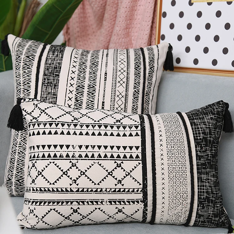 Black Geometric Patterned Cushion Cover