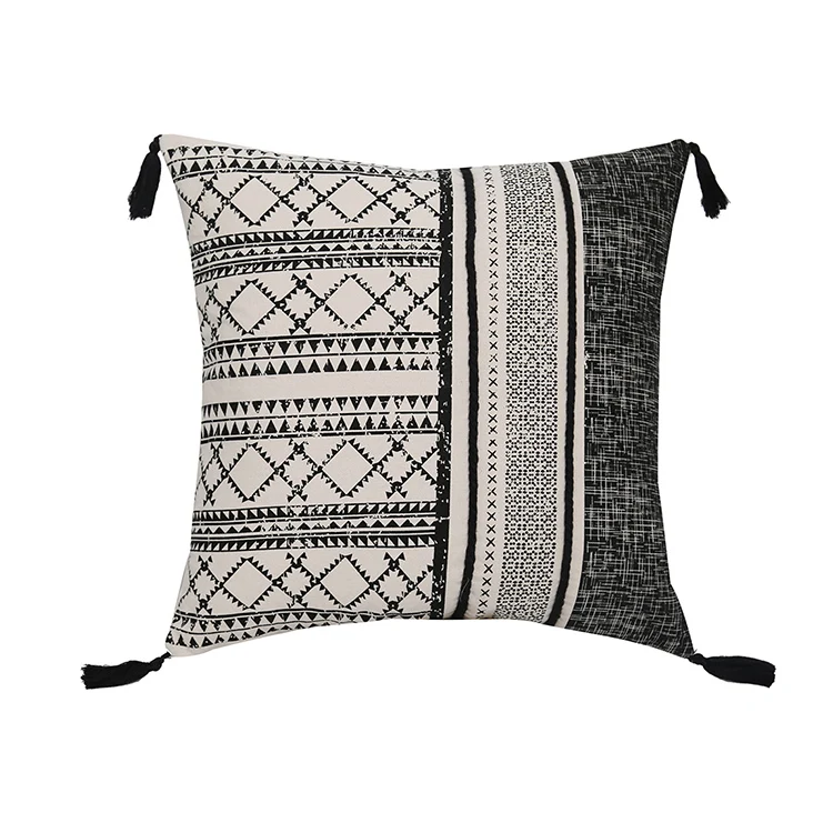 Black Geometric Patterned Cushion Cover