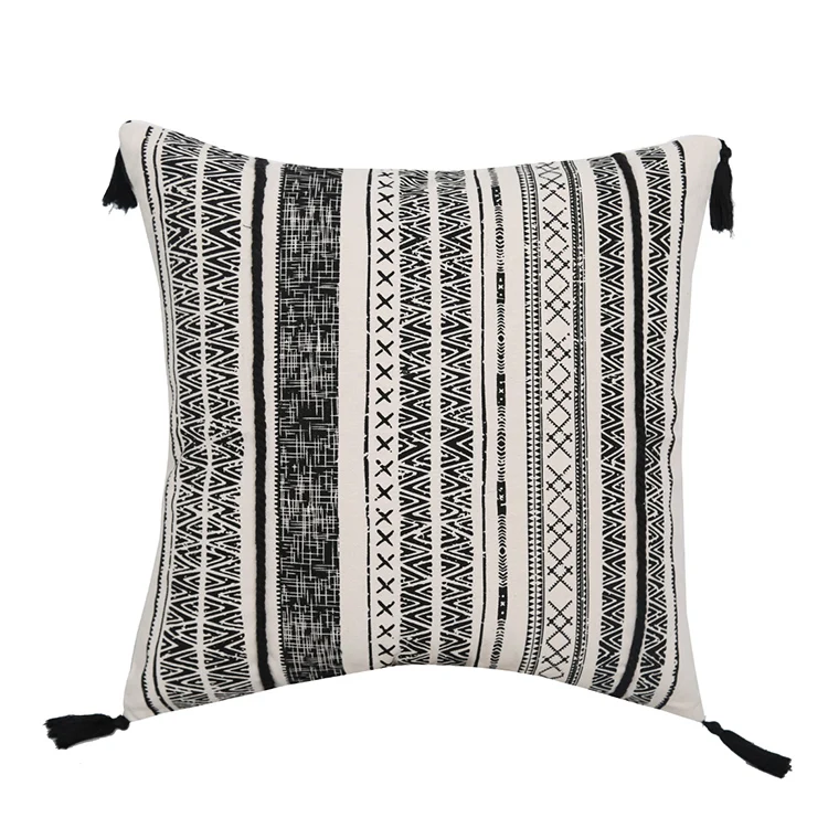 Black Geometric Patterned Cushion Cover