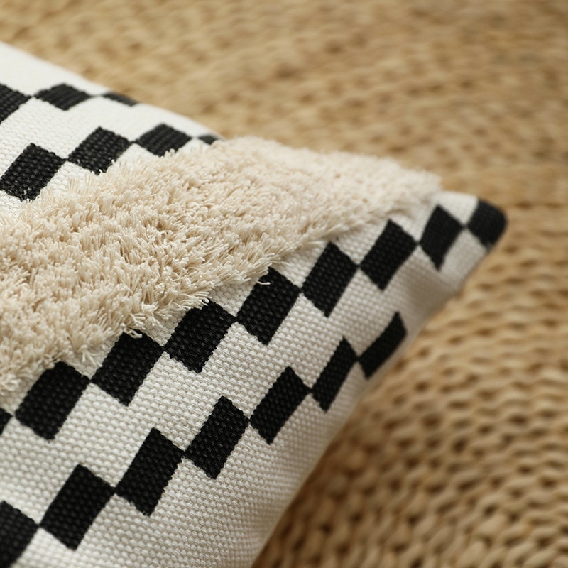 Geometric Patterned Cushion Cover