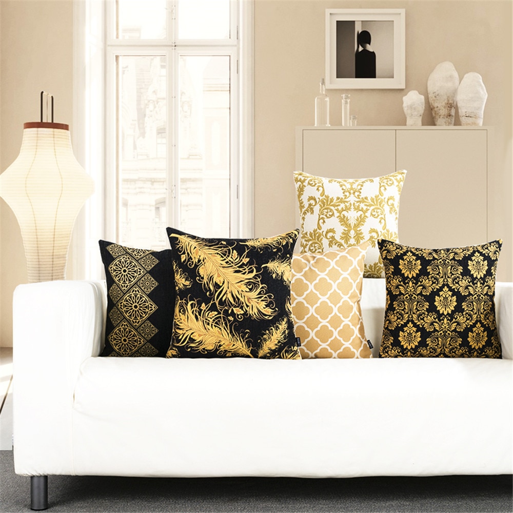 Retro Geometric Patterned Cushion Cover