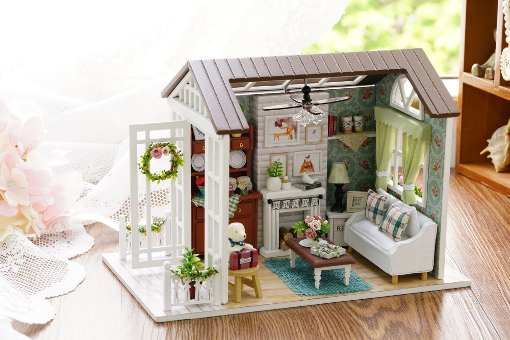 Rustic Style Miniature Wooden Doll House