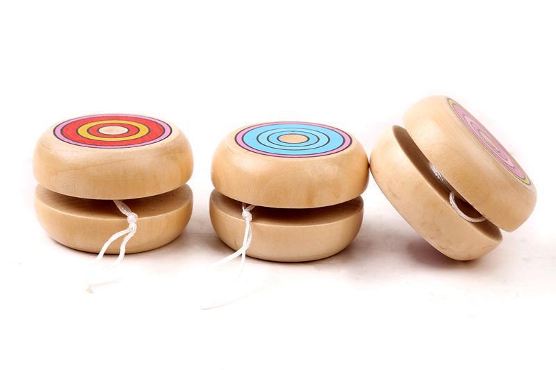 Wooden YO-YO in Multiple Variations