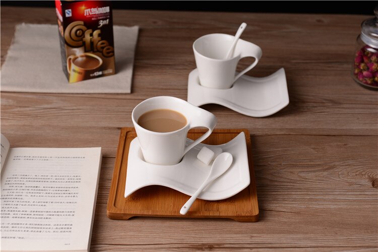 Creative Wavy Ceramic Coffee Cup with Tray