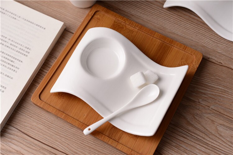 Creative Wavy Ceramic Coffee Cup with Tray