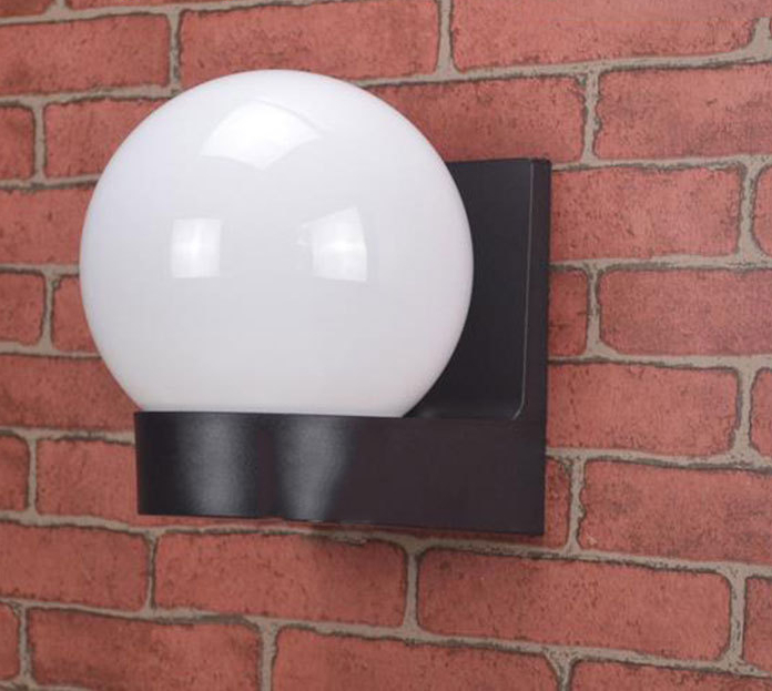 Round Outdoor LED Wall Lamp