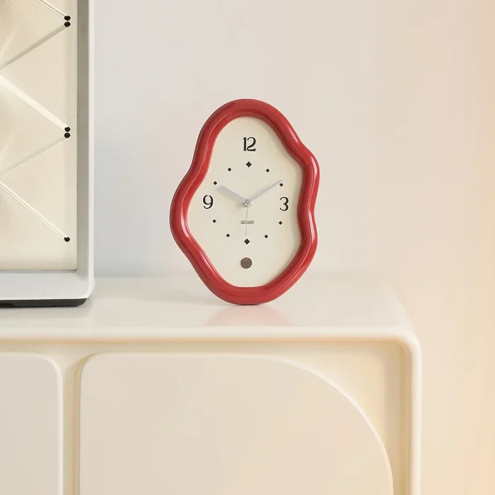 Cream Style Minimalist Desk Clock