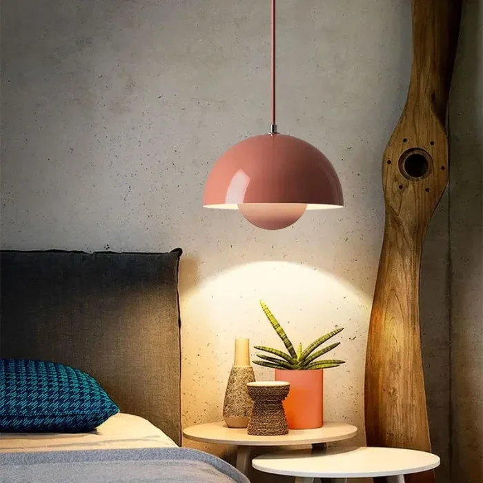 Modern Bud-Shaped Pendant Light