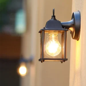 Retro Outdoor Wall Light – Waterproof Vintage Fixture