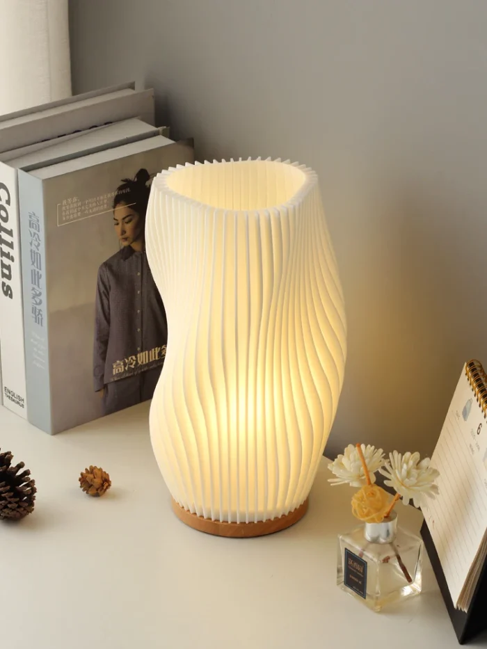 French Cream 3D Pleated Desk Lamp