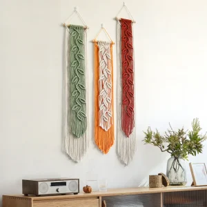 Nordic Leaf Macrame Tapestry