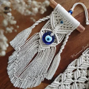 Handmade Cotton Blue Eyes Tapestry