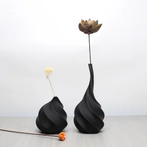 2-Piece Threaded Art Vase Set
